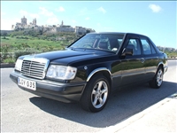 W J GARAGE MERCEDES 124 (1)